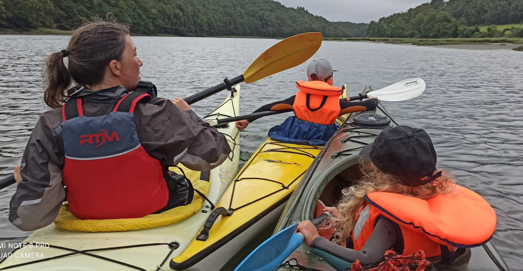 sorties de kayak mer accompagnées en baie de Morlaix. Excursions guidées. 